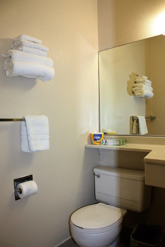 Red Roof Inn Blythe Bagian luar foto